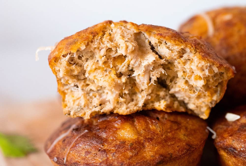 Muffins sans gluten au thon et à la patate douce